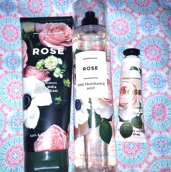 Rose 🌹 - Picture 3 of 3